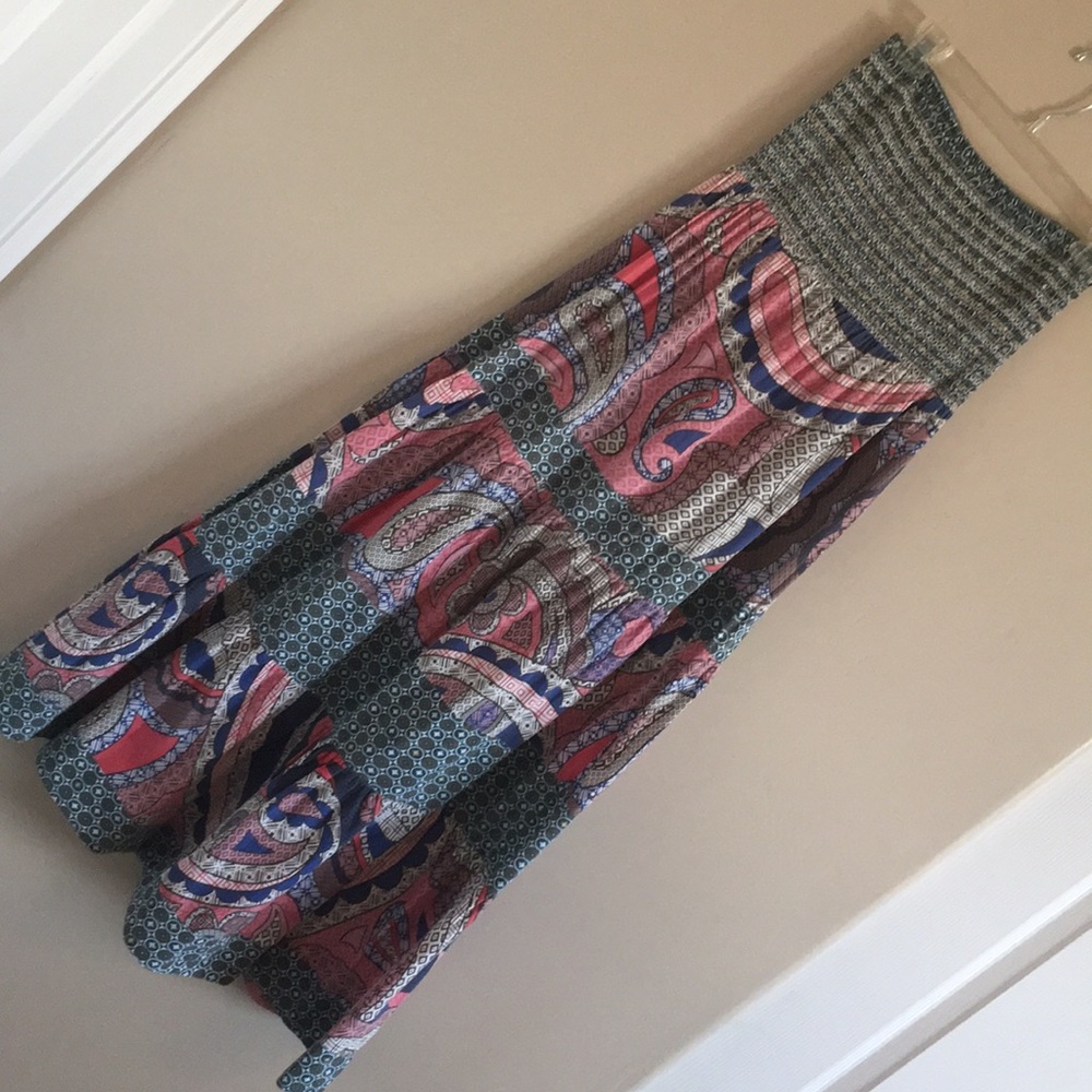 Magazine | Boho Smocked Strapless Maxi Dress Small